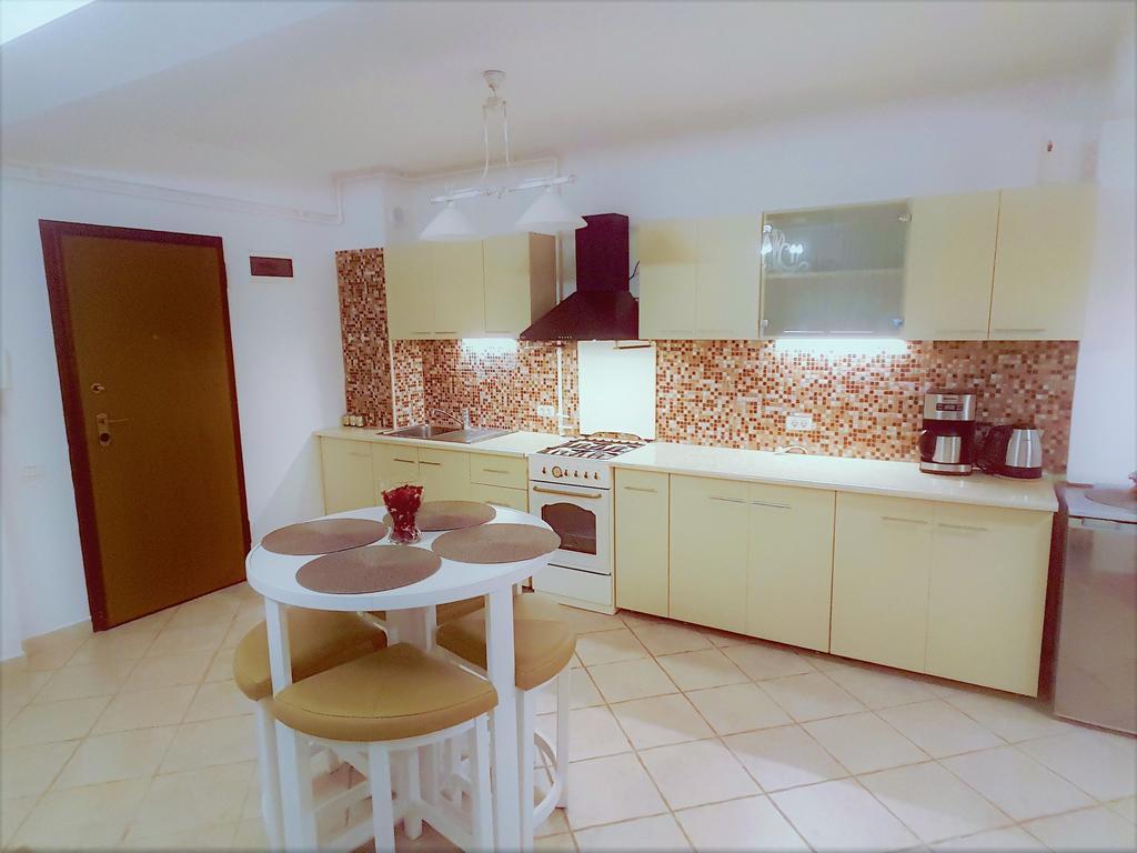 Voyage Residence Mamaia Luaran gambar