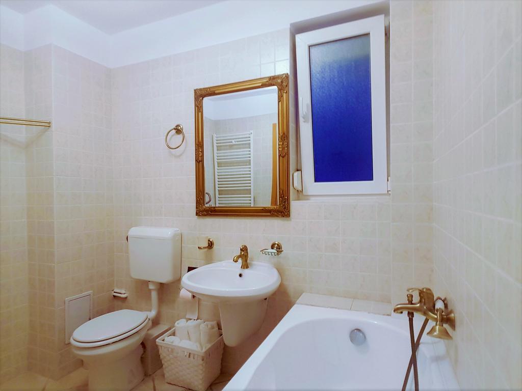 Voyage Residence Mamaia Luaran gambar