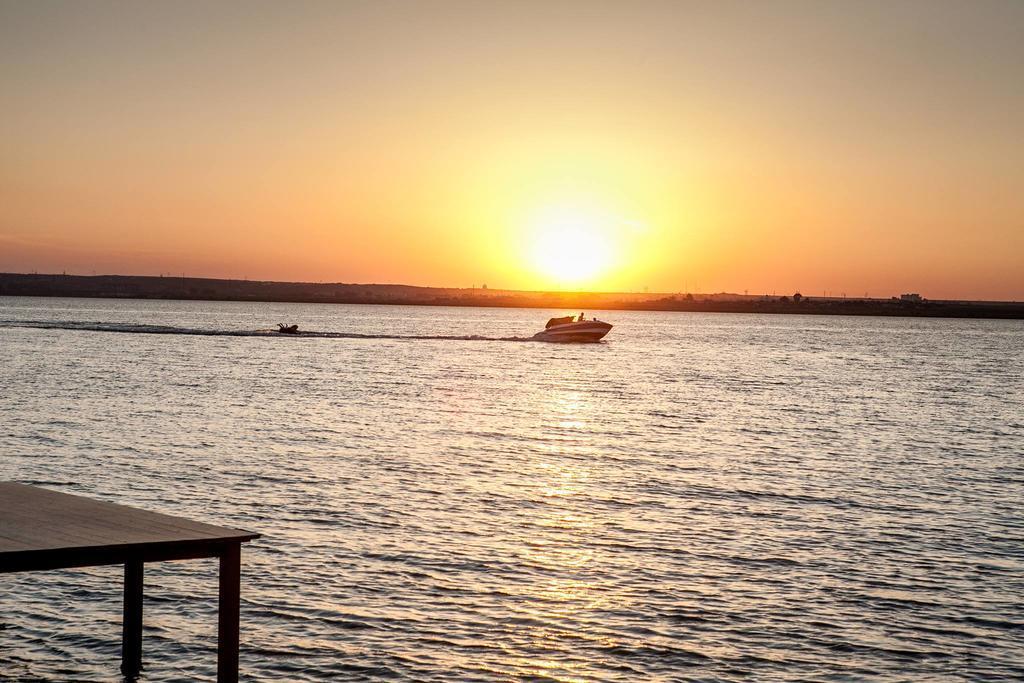 Voyage Residence Mamaia Luaran gambar